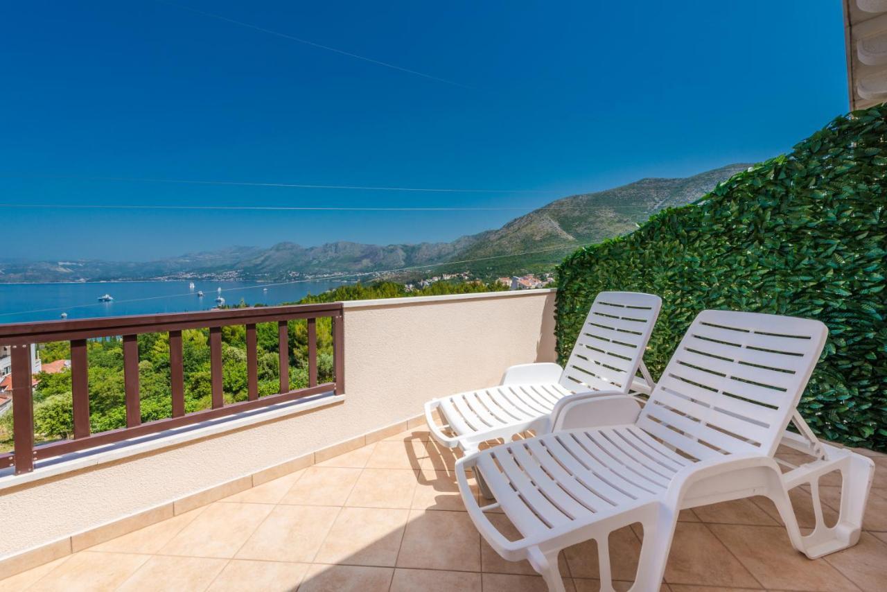 Penthouse With Panoramic View Lägenhet Cavtat Exteriör bild