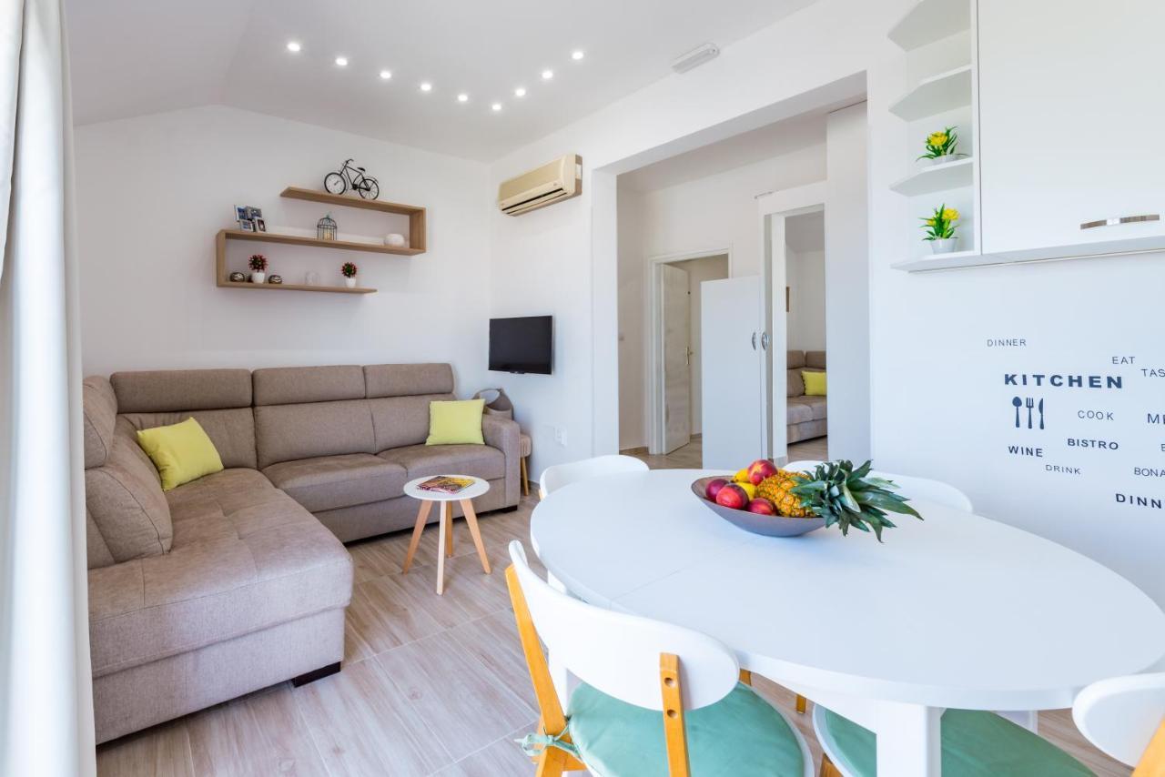 Penthouse With Panoramic View Lägenhet Cavtat Exteriör bild