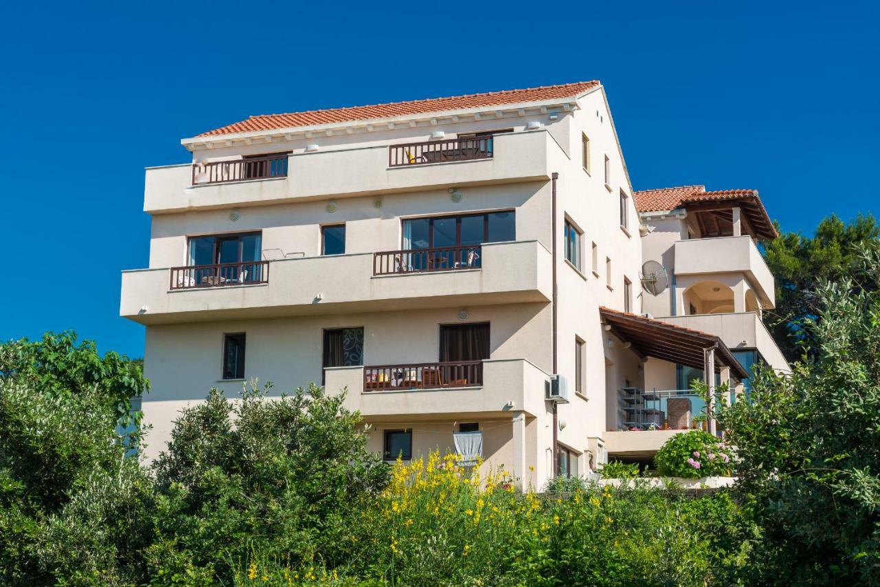 Penthouse With Panoramic View Lägenhet Cavtat Exteriör bild